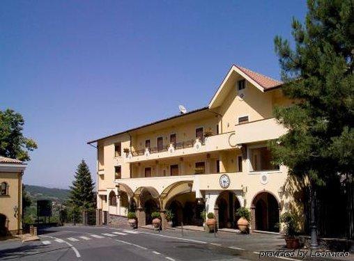 Hotel Airone Альберобелло Экстерьер фото